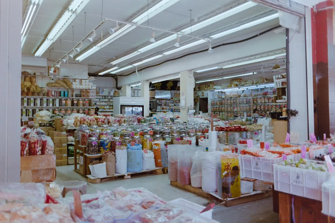 产品广告片与品牌形象片：拍摄侧重点与适用场景对比分析