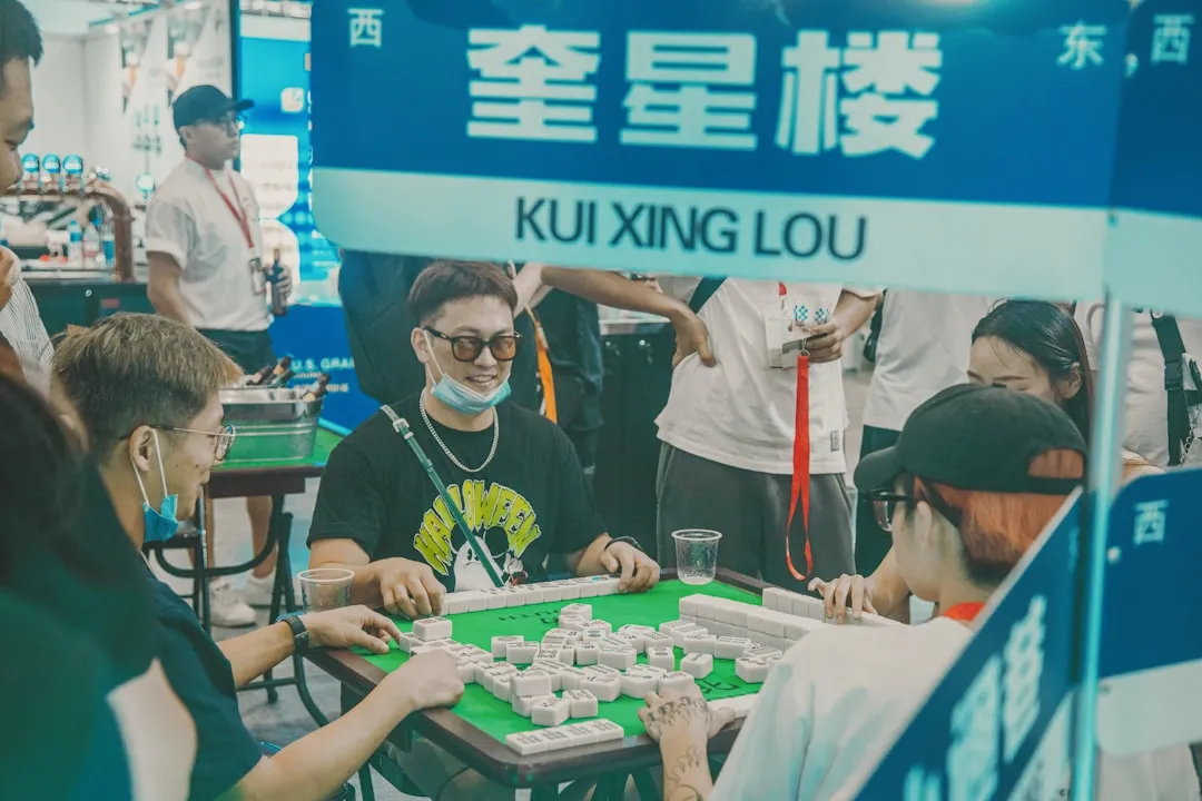 企业宣传片制作中的叙事结构设计与观众注意力留存策略分析