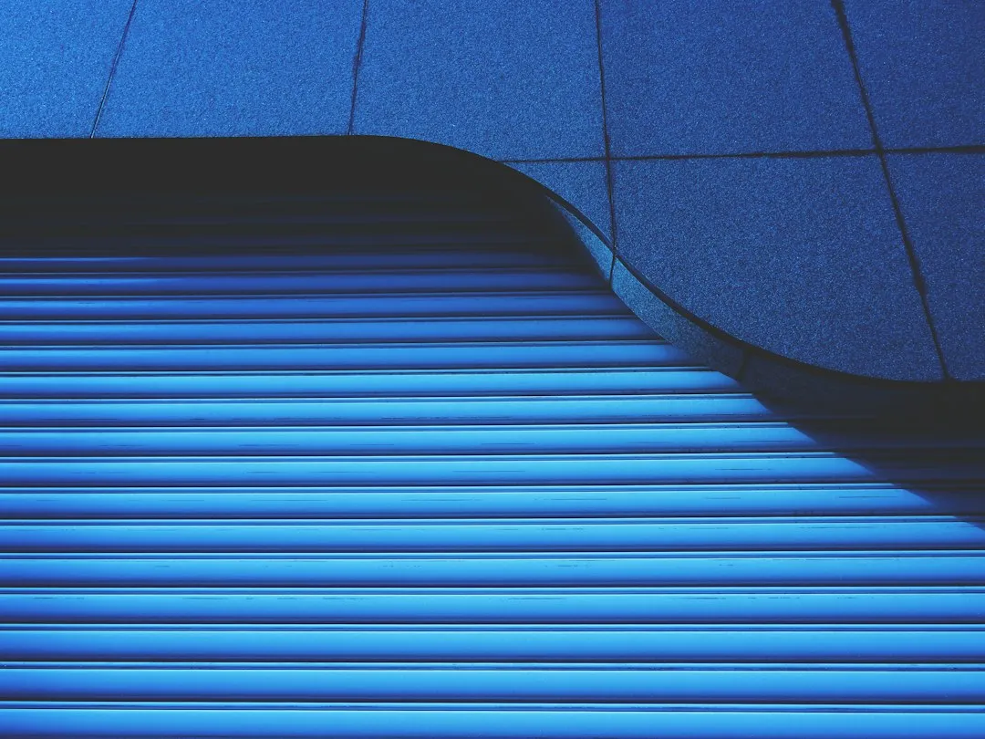 2025年企业宣传片制作技术趋势：虚拟拍摄与AI剪辑的应用前景
