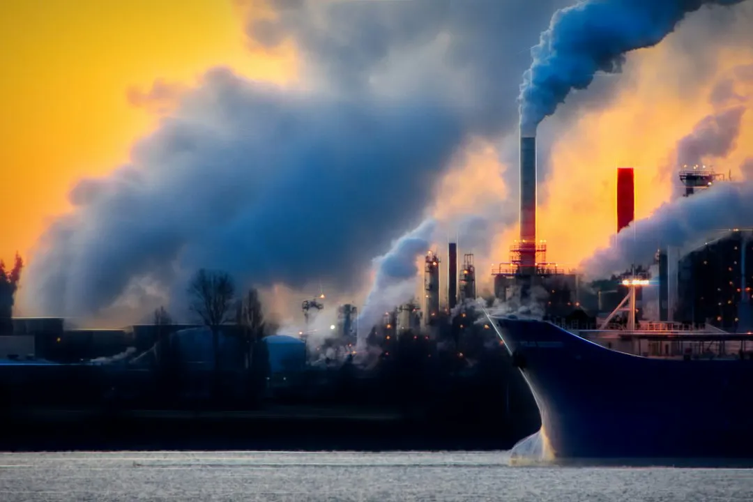 品牌形象片与产品广告片在视觉风格上的差异及选择建议